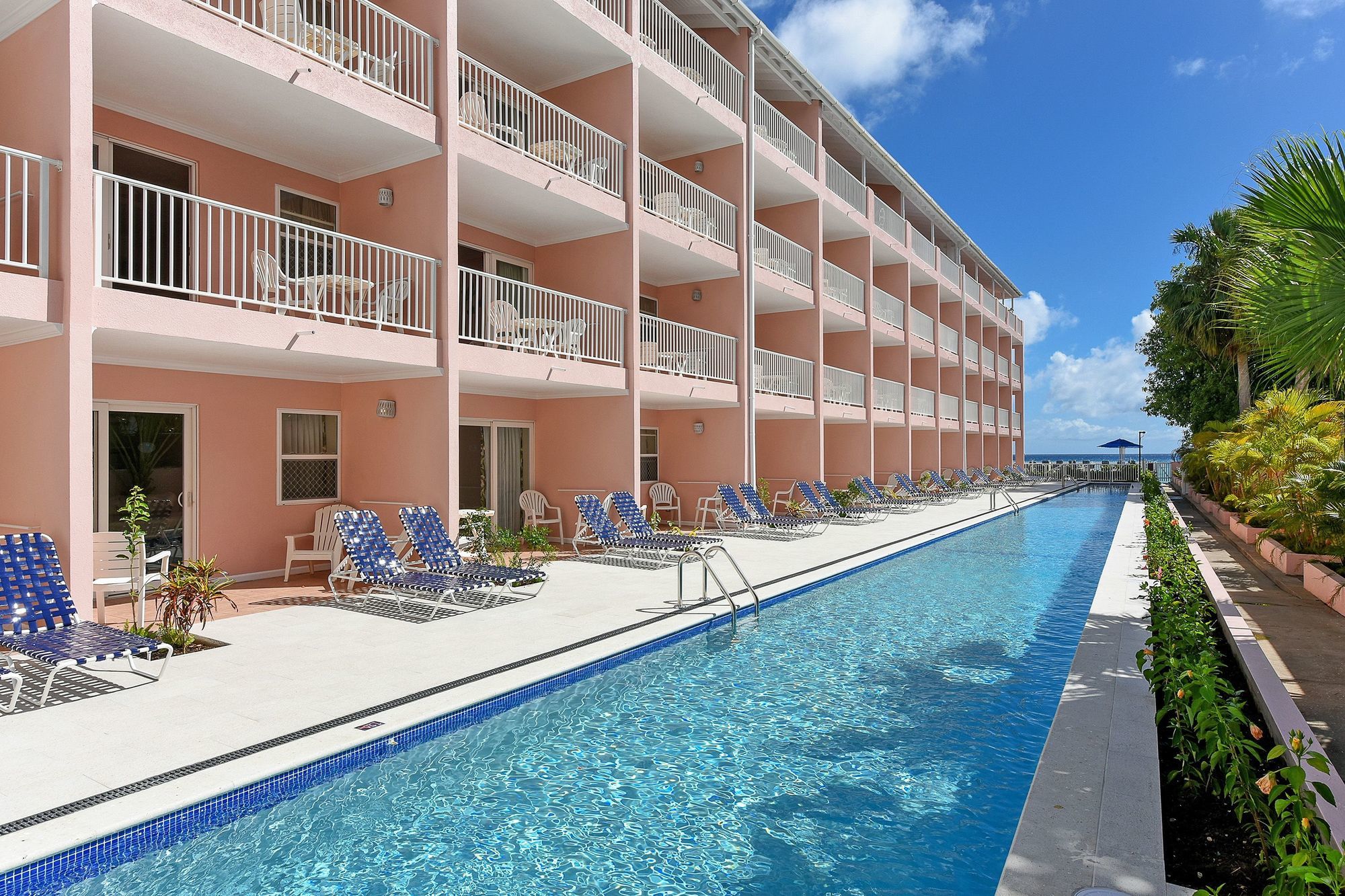 Butterfly Beach Hotel Крайст-Черч Экстерьер фото