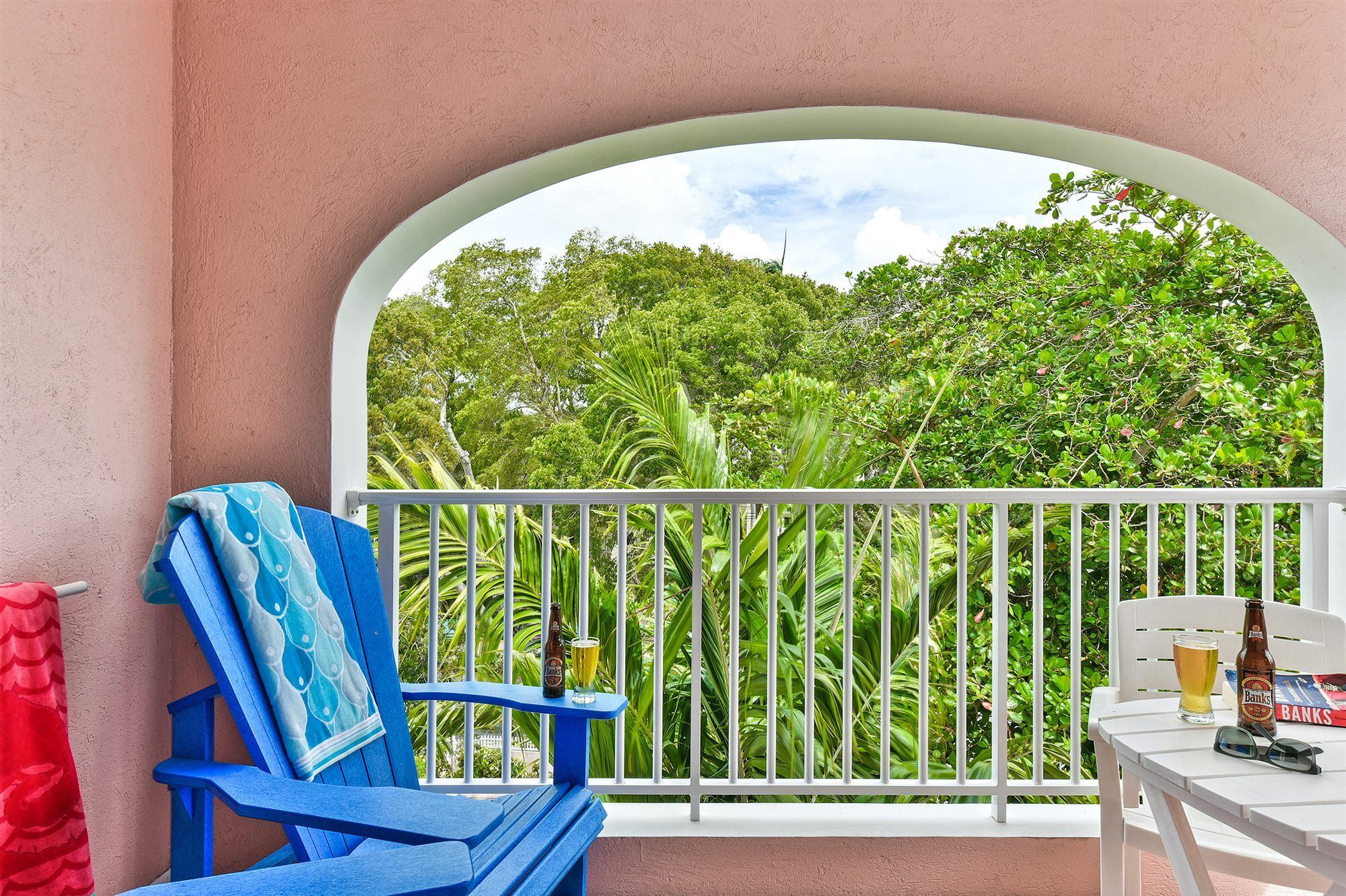 Butterfly Beach Hotel Крайст-Черч Экстерьер фото